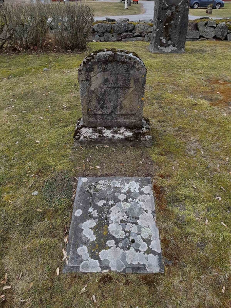 Grave number: 3 Ga Vm     6