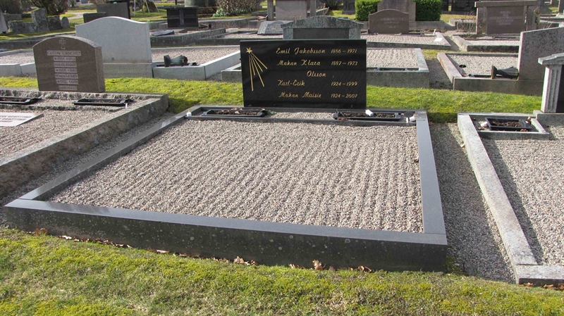 Grave number: HJ   258, 259