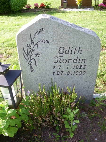 Grave number: SB 39    40