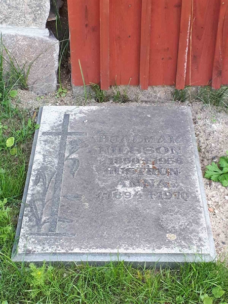 Hautatunnus: NK F G   276