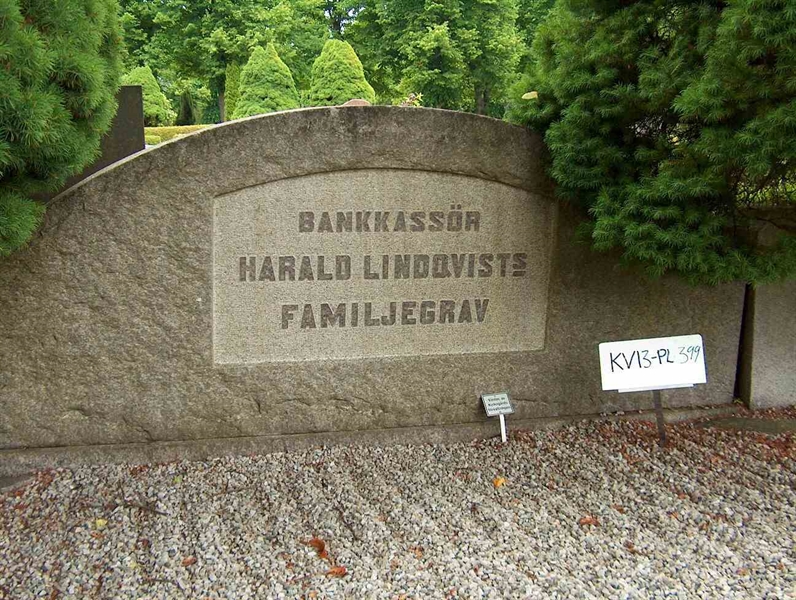 Grave number: HÖB 13   399