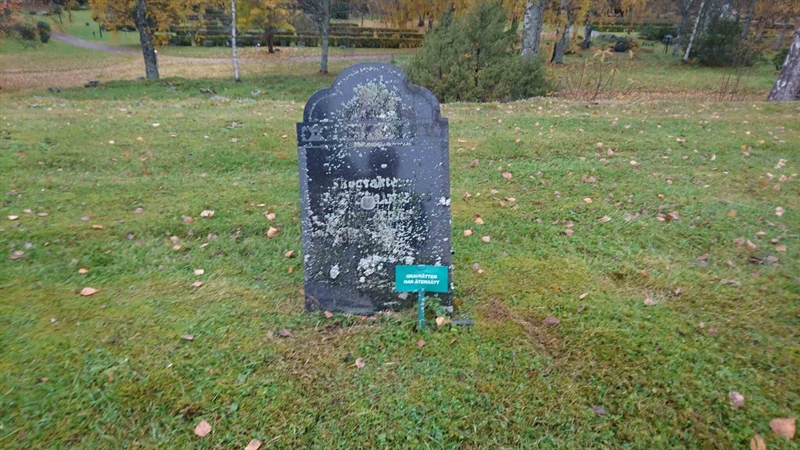 Grave number: 1 D   204