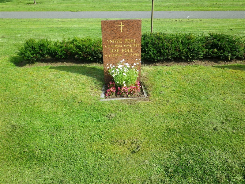 Grave number: OS ÖK    20, 21