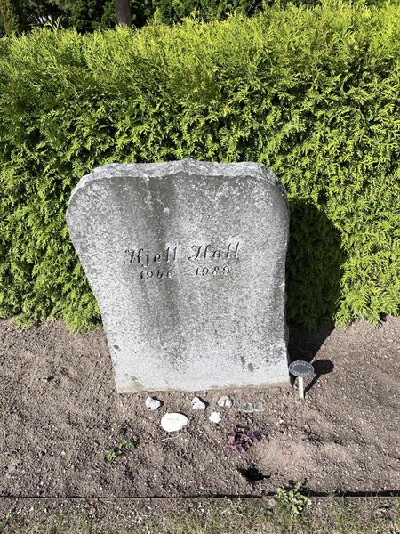 Grave number: NK XVI:u    15