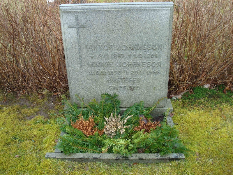 Grave number: BR C    48, 49