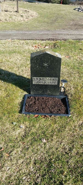 Hautatunnus: 3 Ga Öm     7