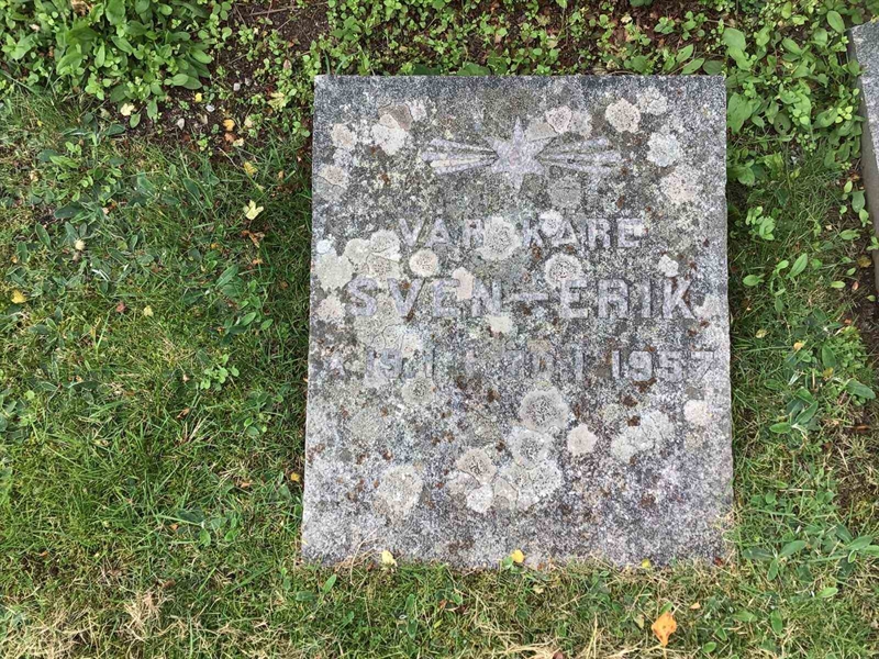Grave number: 20 C   176