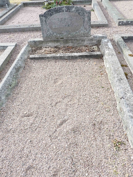 Grave number: SV 6   11