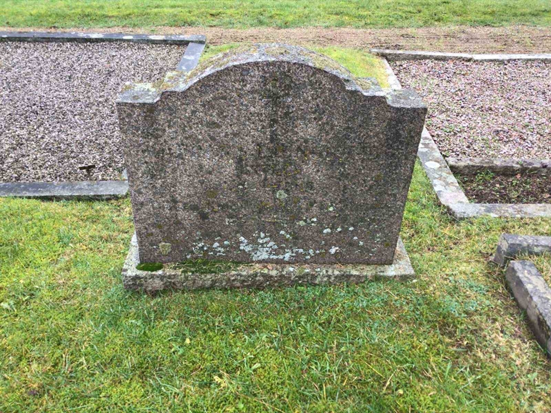 Grave number: 40 A    22-24