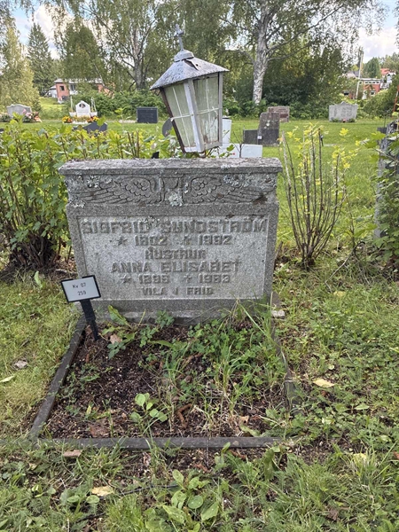 Grave number: 2 07   259