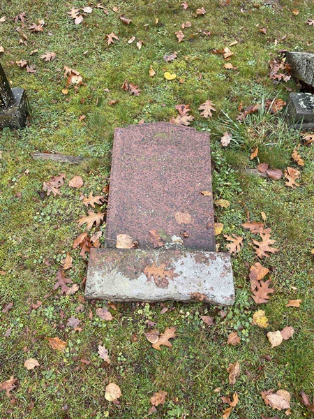 Grave number: VV 4   160