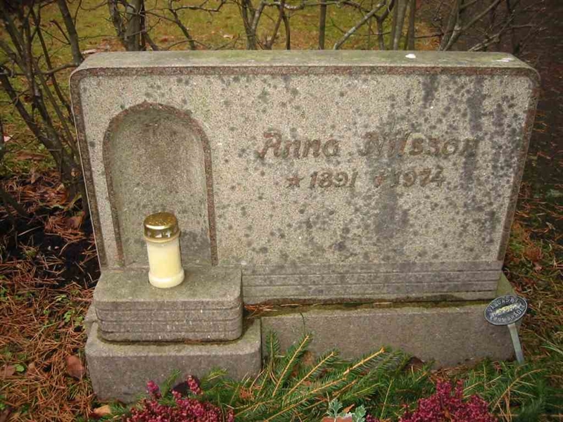 Grave number: KV 9     8