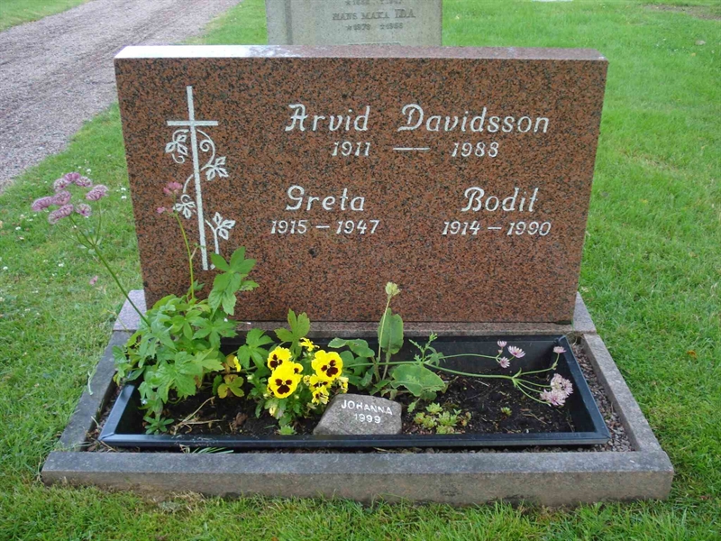 Grave number: BR B   262, 263, 264