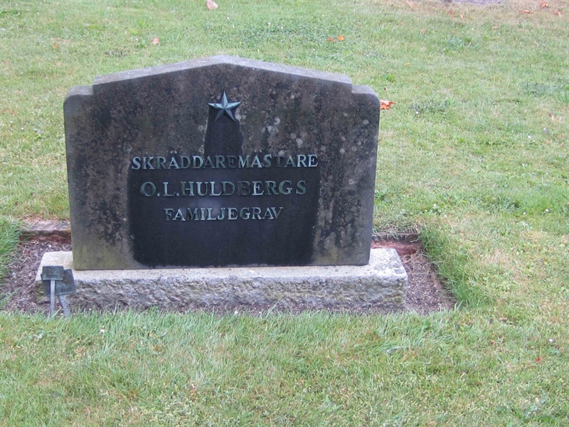 Grave number: 1 2    44