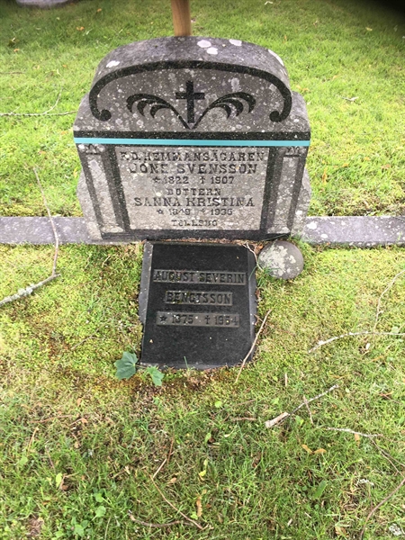 Grave number: 2 G   140