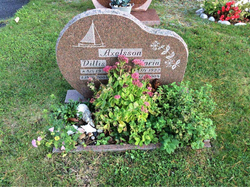 Grave number: F 06    65