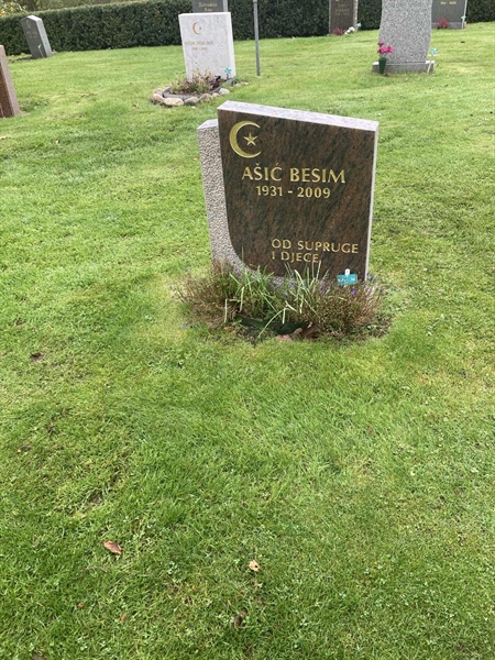 Gravnummer: 1 3 M/Be    36