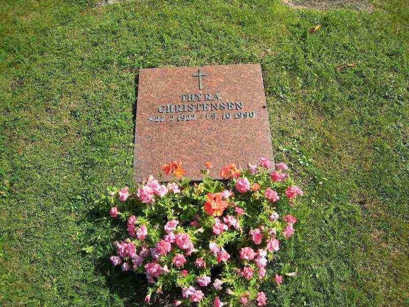 Grave number: NK I:u   324