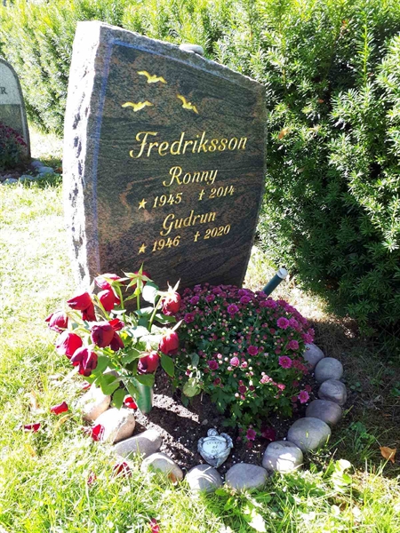 Hautatunnus: GK U 4   677