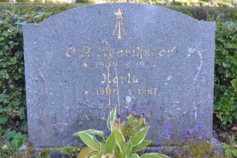 Grave number: 4 H   262