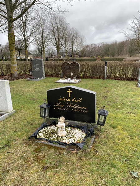 Grave number: SÖ R    22