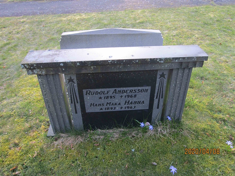 Grave number: 02 J   59
