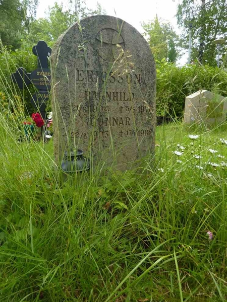 Grave number: 1 M  104