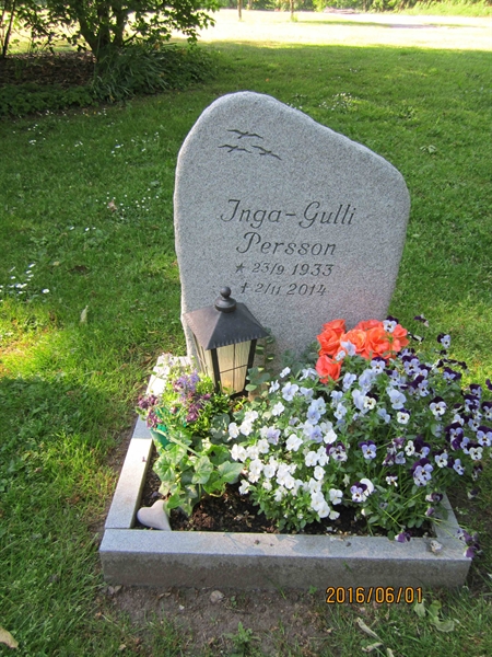 Grave number: 1 3 U3    72