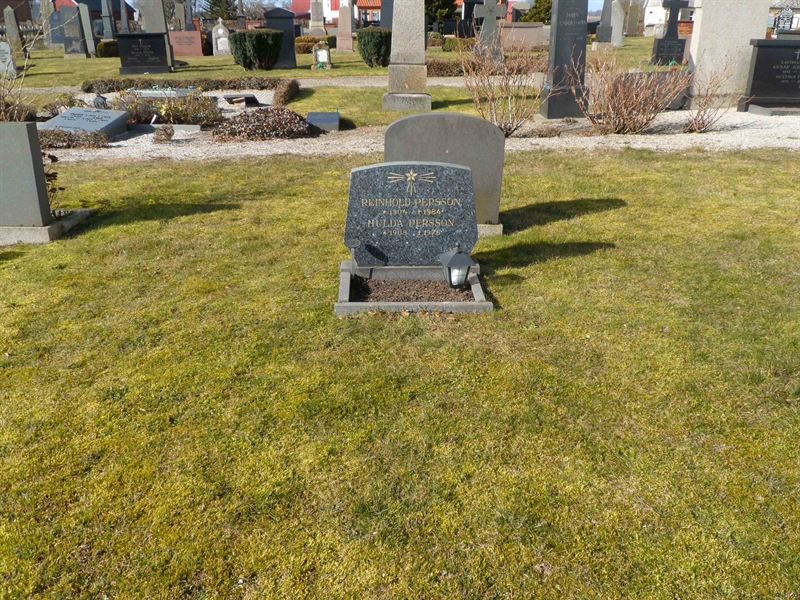 Grave number: VK H    20