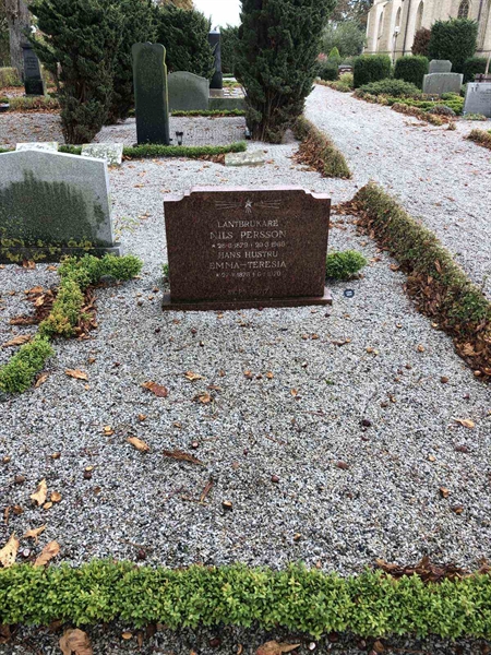 Grave number: UK 1     4G, 4H