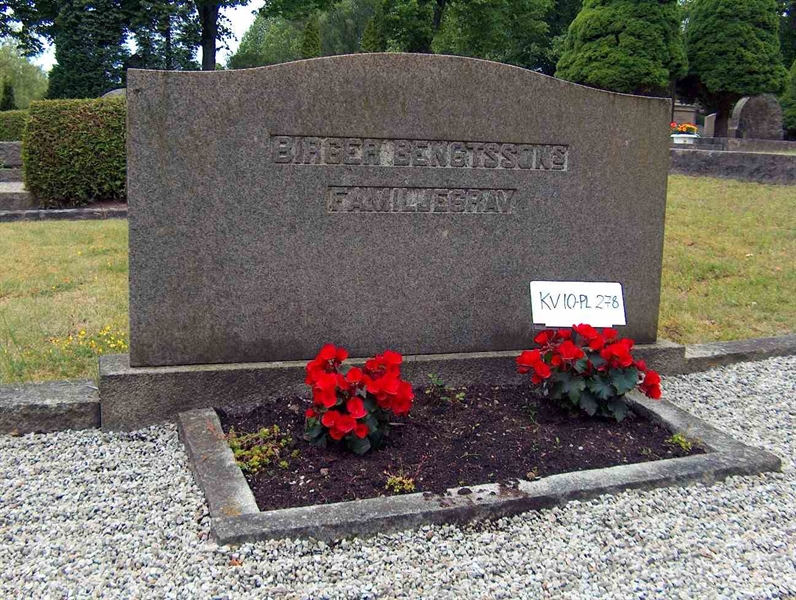 Grave number: HÖB 10   278