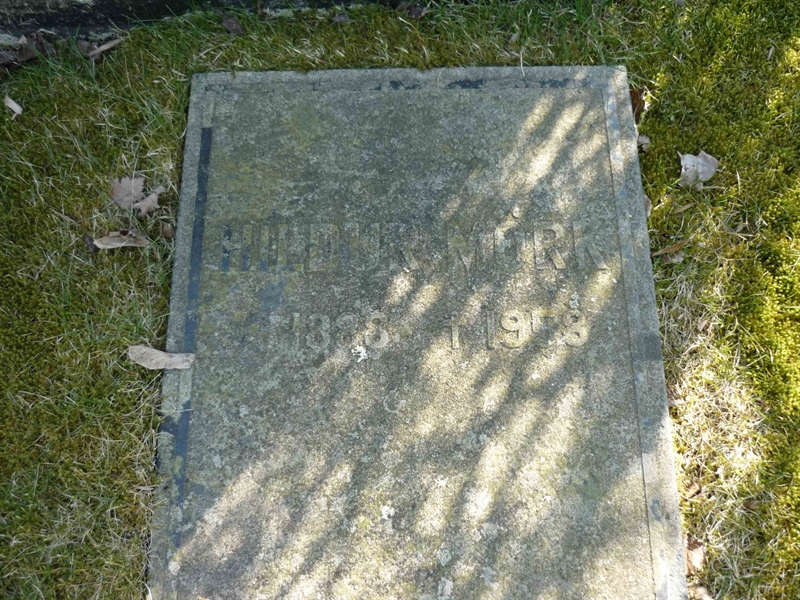 Grave number: ÖD 05   35, 36