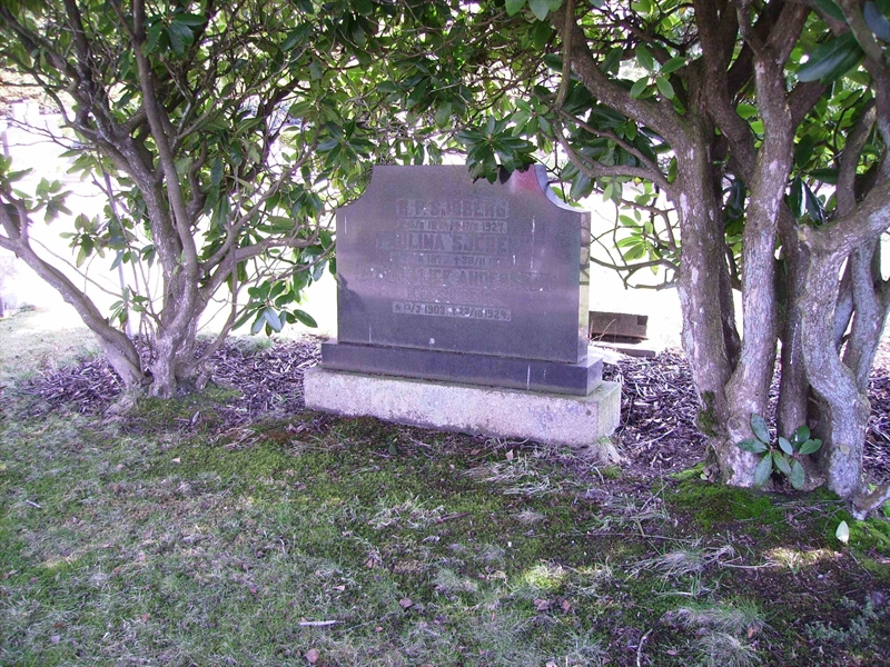 Grave number: LM 3 39  005
