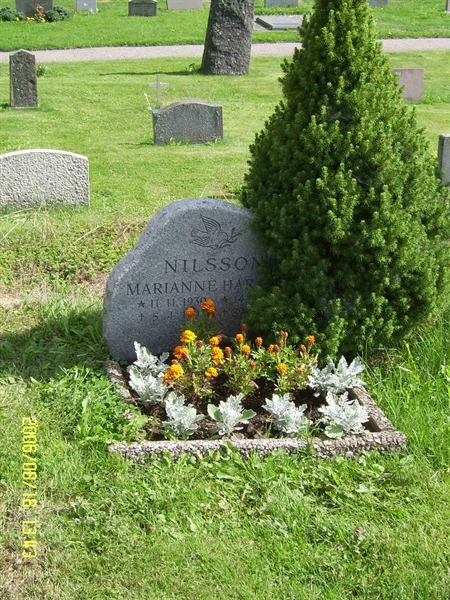 Grave number: F 05    20