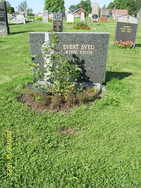 Grave number: F 04   278