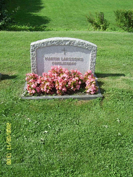 Grave number: F 01     2