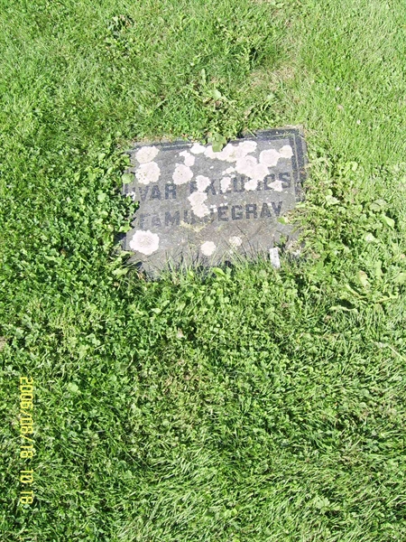 Grave number: F 04   230