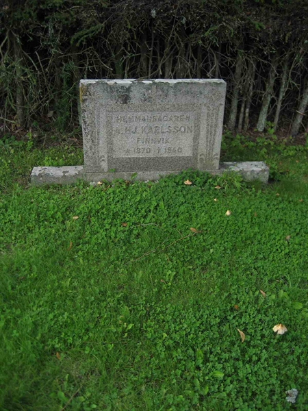 Grave number: F 15    42