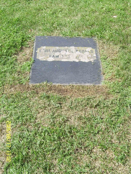 Grave number: F 01    16-17