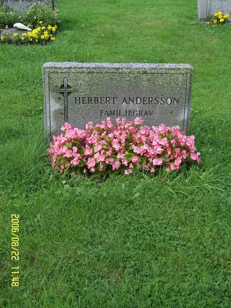 Grave number: F 07   146