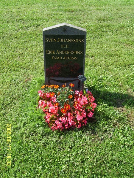 Grave number: F 04   109-110