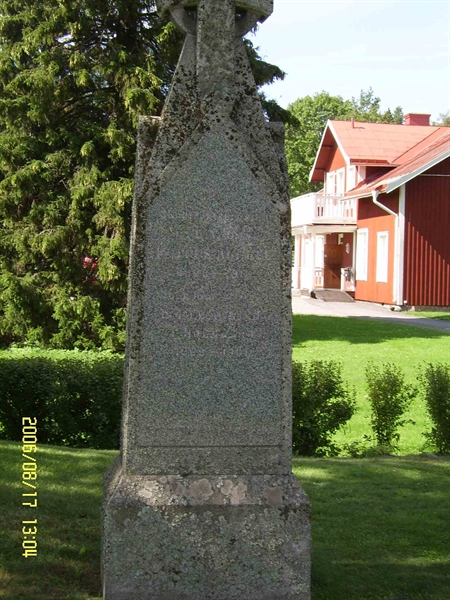 Grave number: F 01    30-31