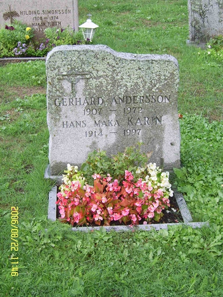 Grave number: F 07   125