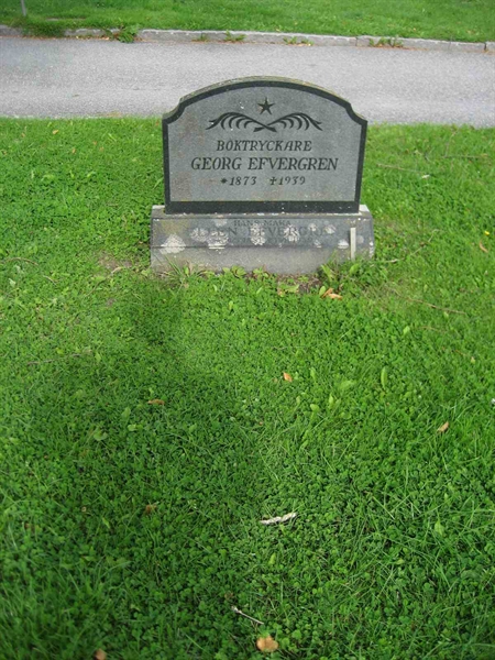 Grave number: F 15    46