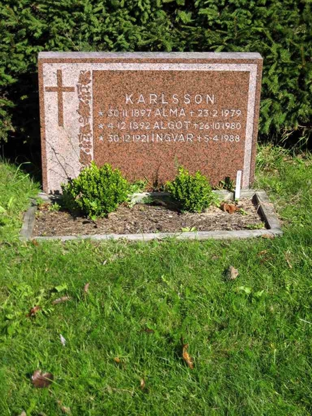 Grave number: T E    24-25