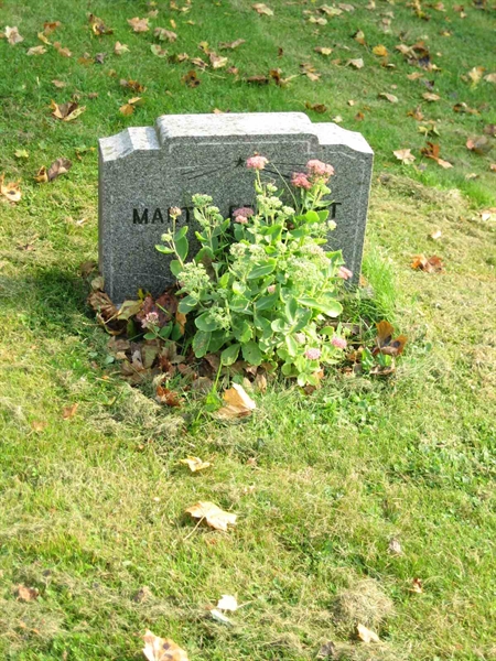 Grave number: K   122