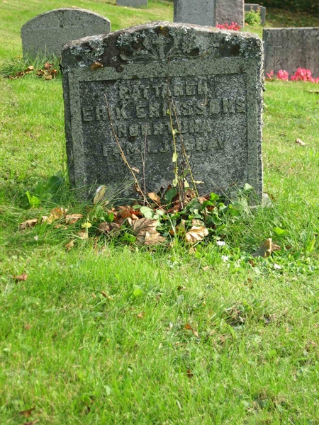 Grave number: K   214-215