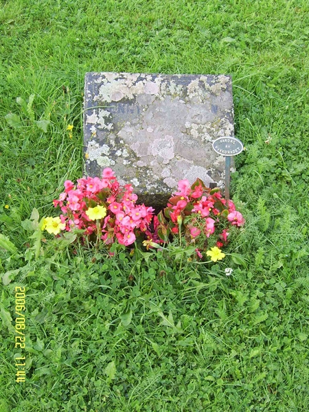 Grave number: F 07   113