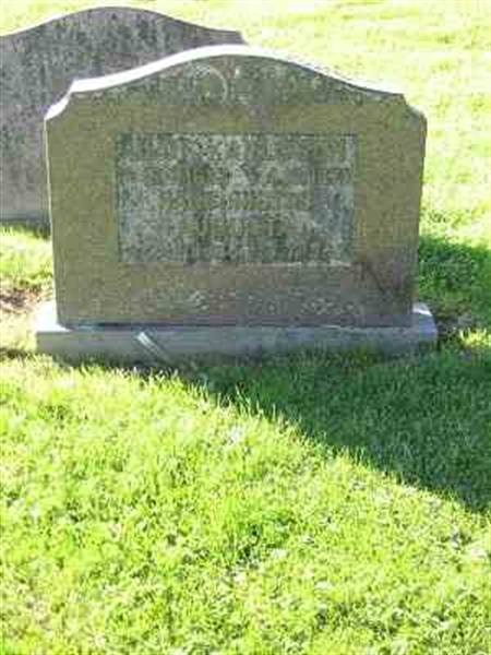 Grave number: F 19   176-177