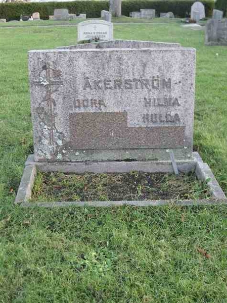 Grave number: F 18   175-176